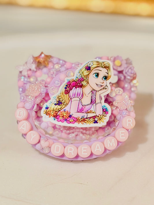 Day Dreamer Deco Paci